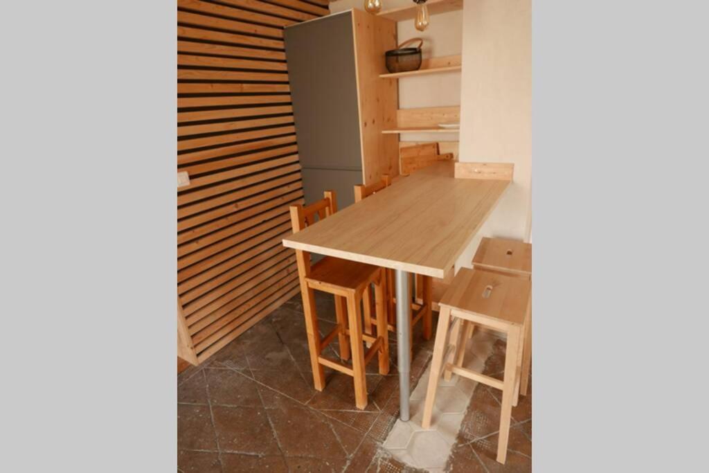 Joli Appartement Confortable Renove Style Cosy Saint-Martin-de-la-Porte 外观 照片