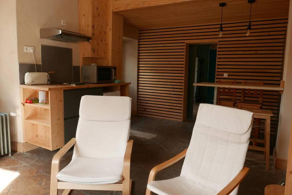 Joli Appartement Confortable Renove Style Cosy Saint-Martin-de-la-Porte 外观 照片